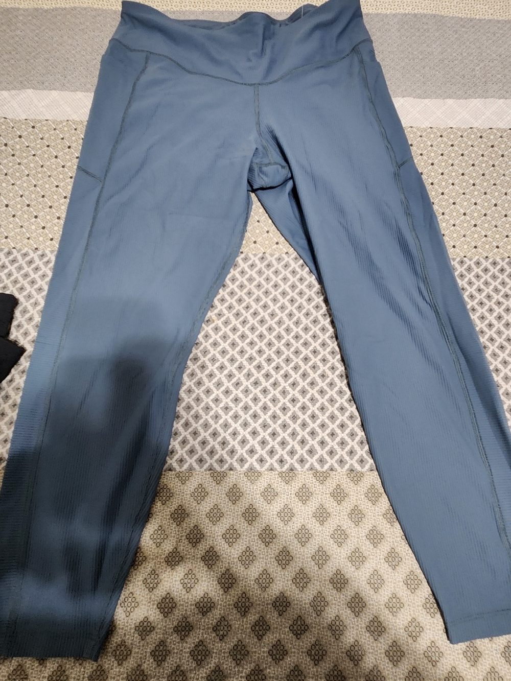 Old Navy Men's Joggers in Slate Blue